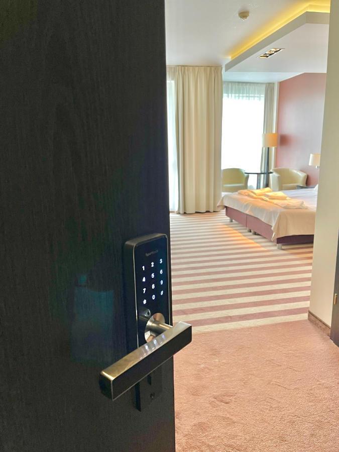 Laba Kolobrzeg Diva Apartament Prywatny Exteriör bild